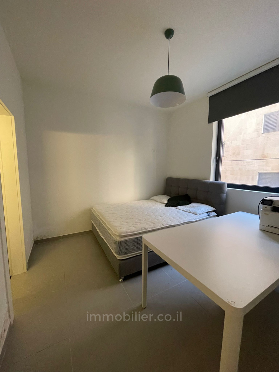 Apartamento 4 cômodos Tel Aviv Centro da cidade 457-IBL-1151