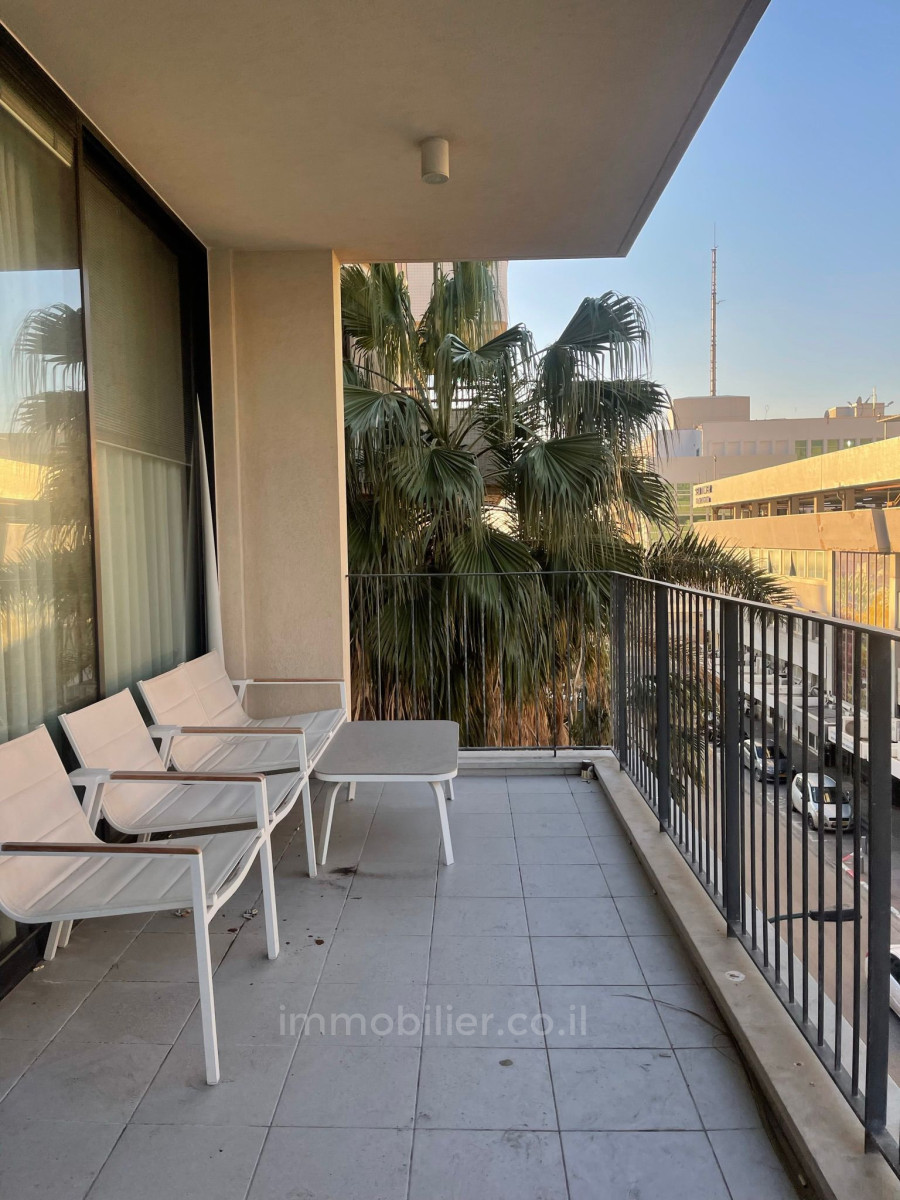 Apartamento 4 cômodos Tel Aviv Centro da cidade 457-IBL-1151