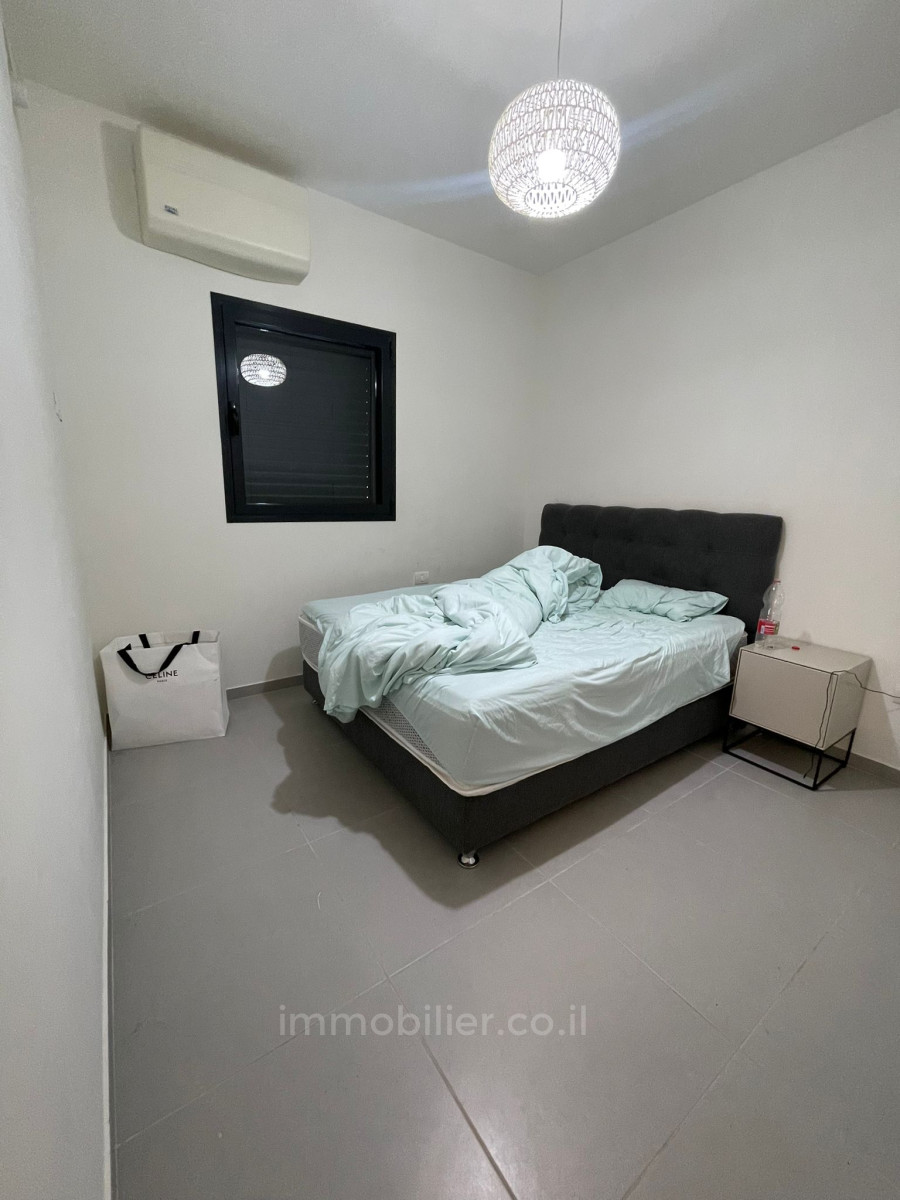 Apartamento 4 cômodos Tel Aviv Centro da cidade 457-IBL-1151
