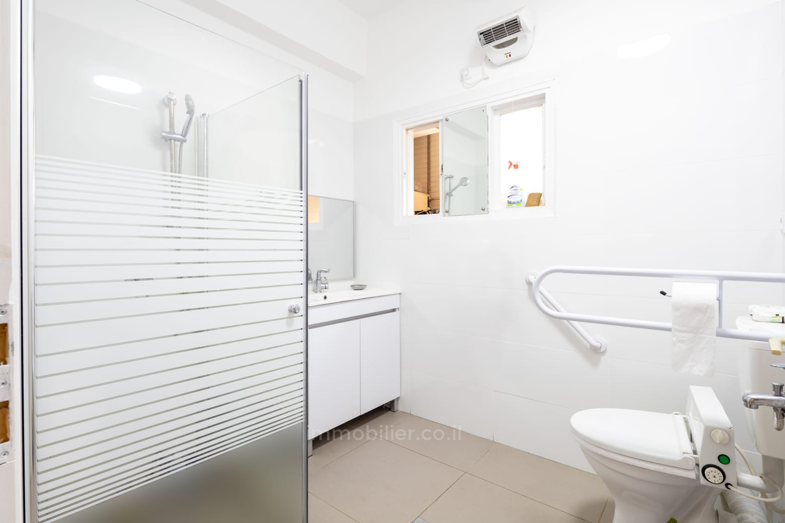 Apartamento 5 cômodos Tel Aviv Centro da cidade 457-IBL-1157