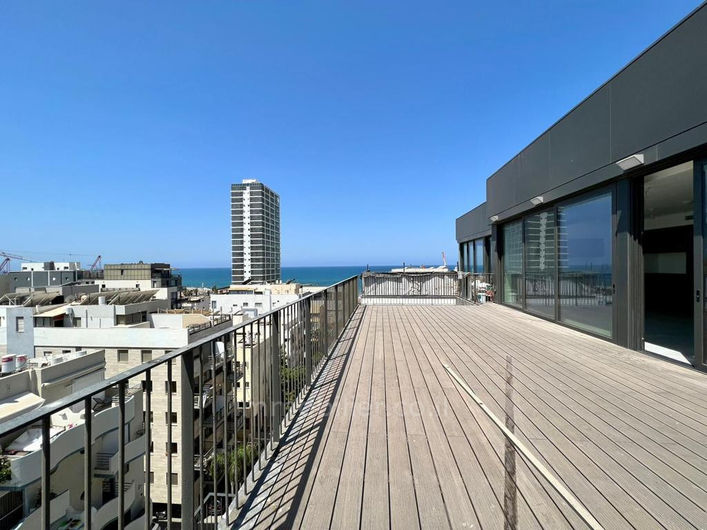 Duplex-Cobertura 4 cômodos Tel Aviv Kerem Hatemanim 457-IBL-1158