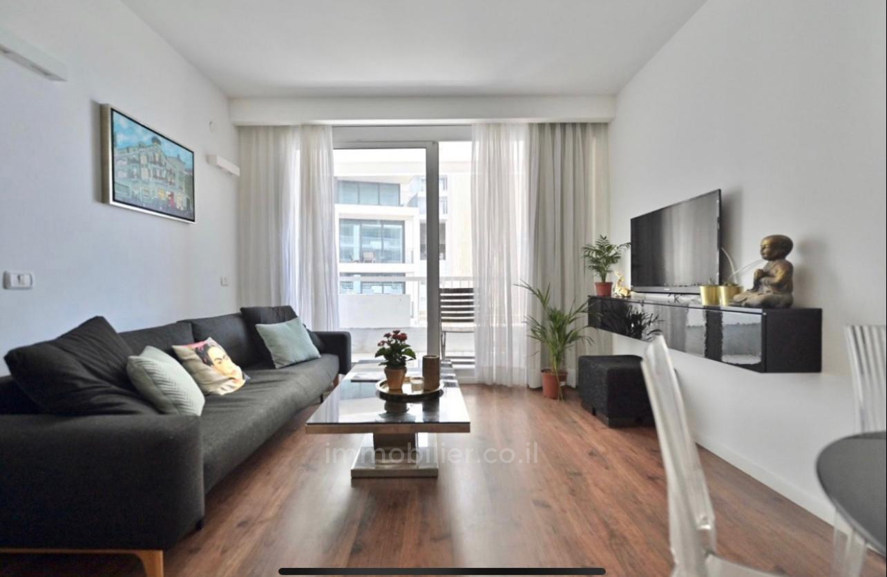 Apartamento 2 cômodos Tel Aviv Primeira linha de mar 457-IBL-1159