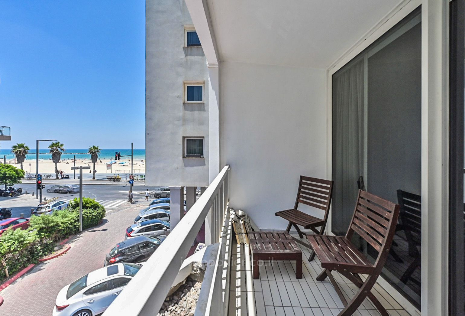 Apartamento 2 cômodos Tel Aviv Primeira linha de mar 457-IBL-1161