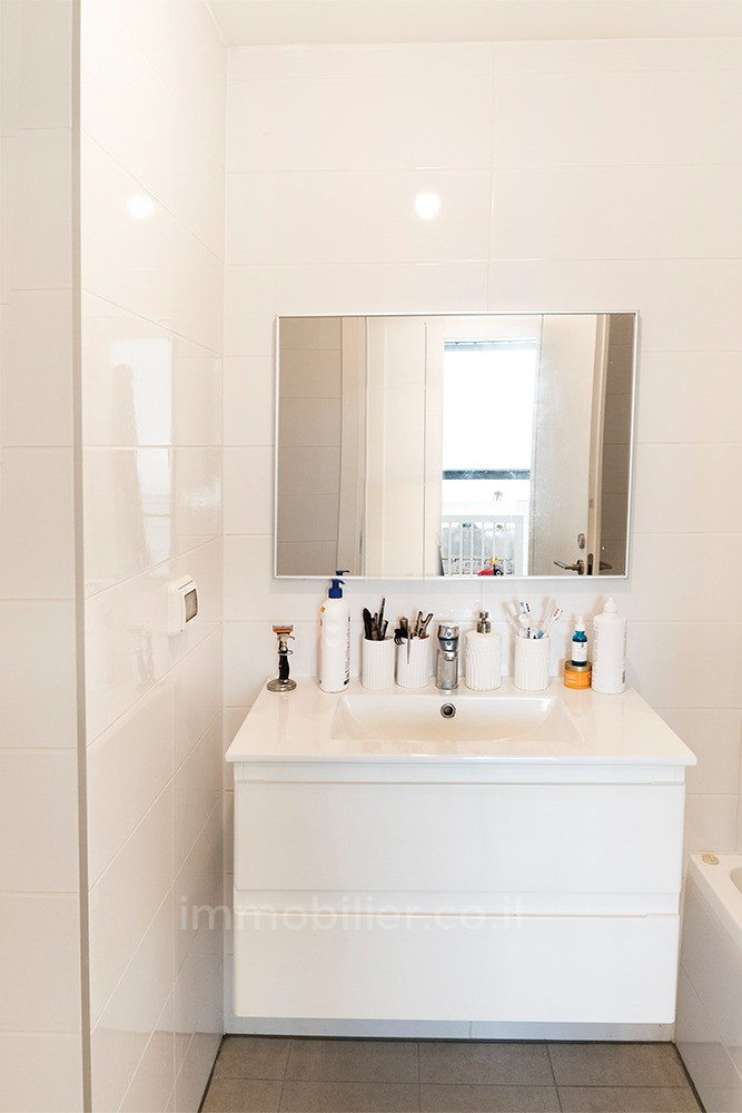 Apartamento 3 cômodos Tel Aviv Florentine 457-IBL-1174