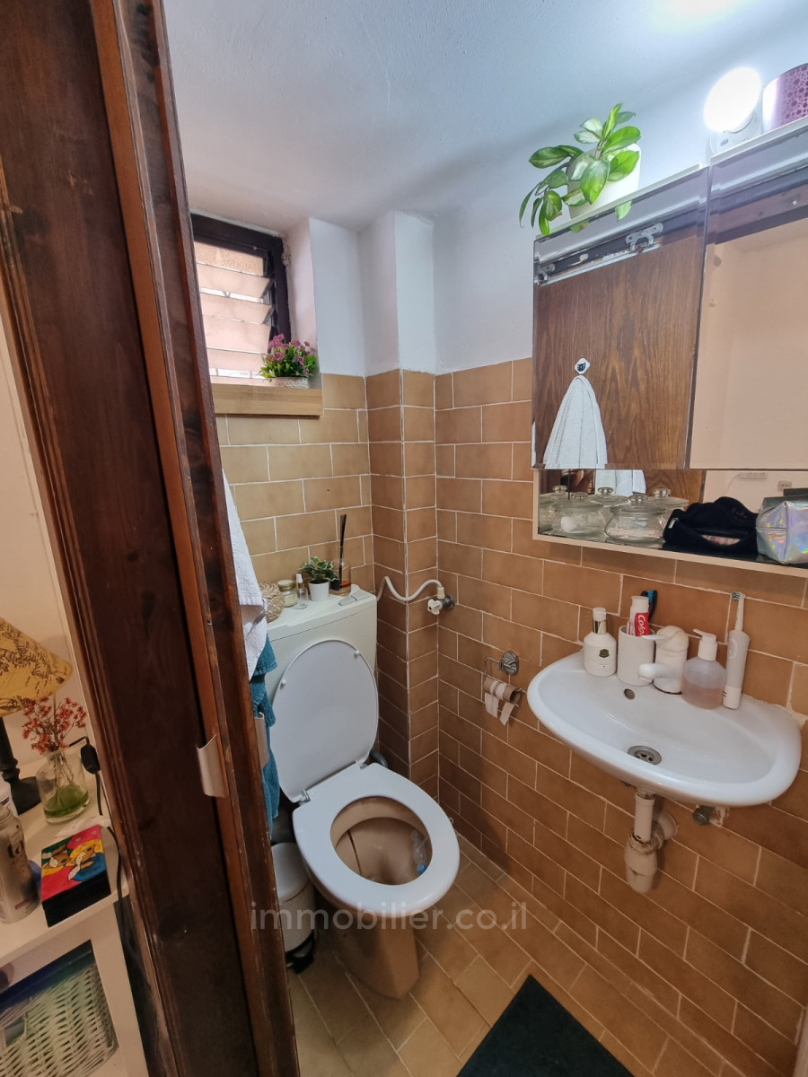 Apartamento 4 cômodos Tel Aviv Centro da cidade 457-IBL-1178