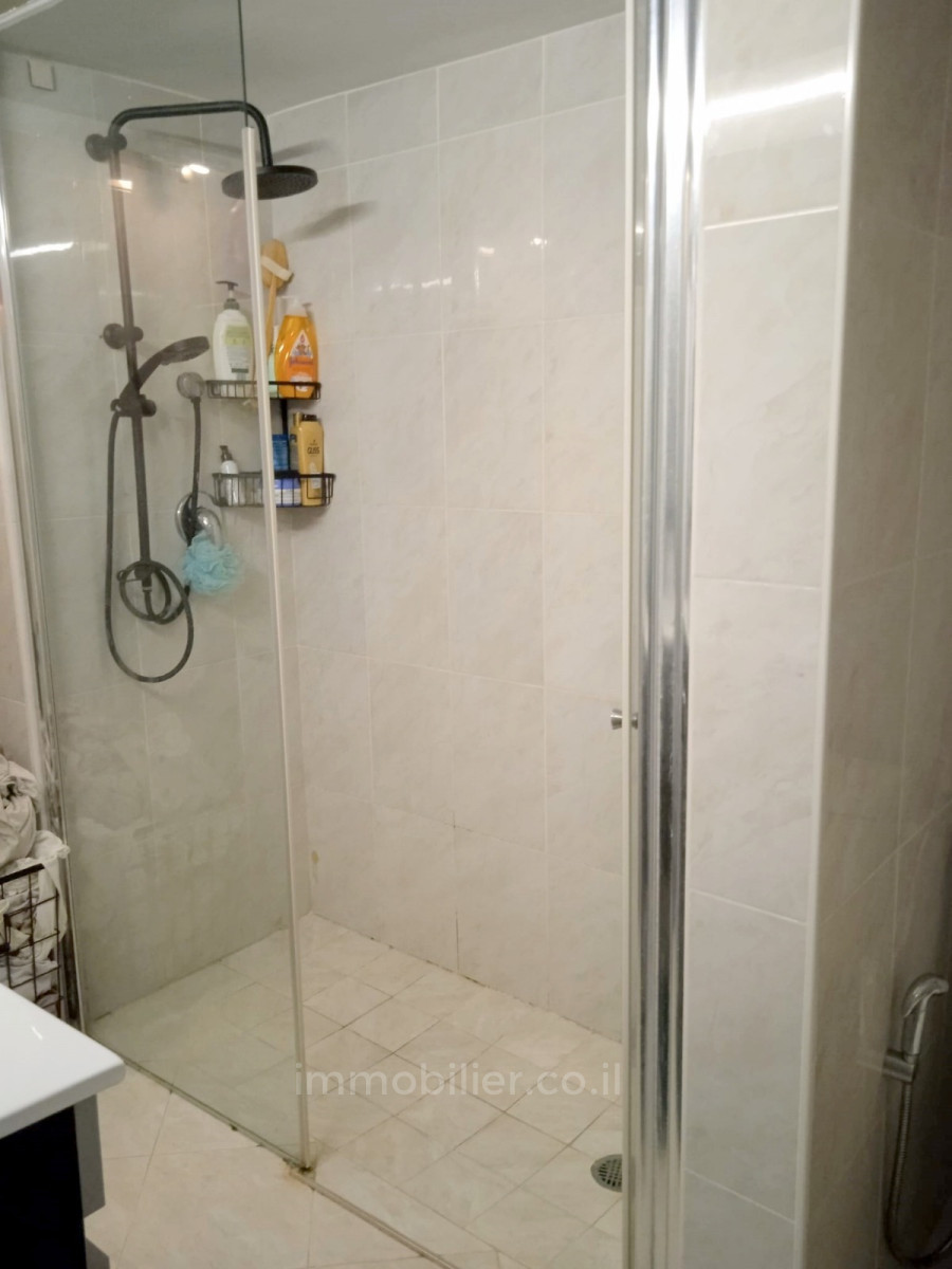 Apartamento 2 cômodos Tel Aviv Hatsafon hayachan 457-IBL-1179