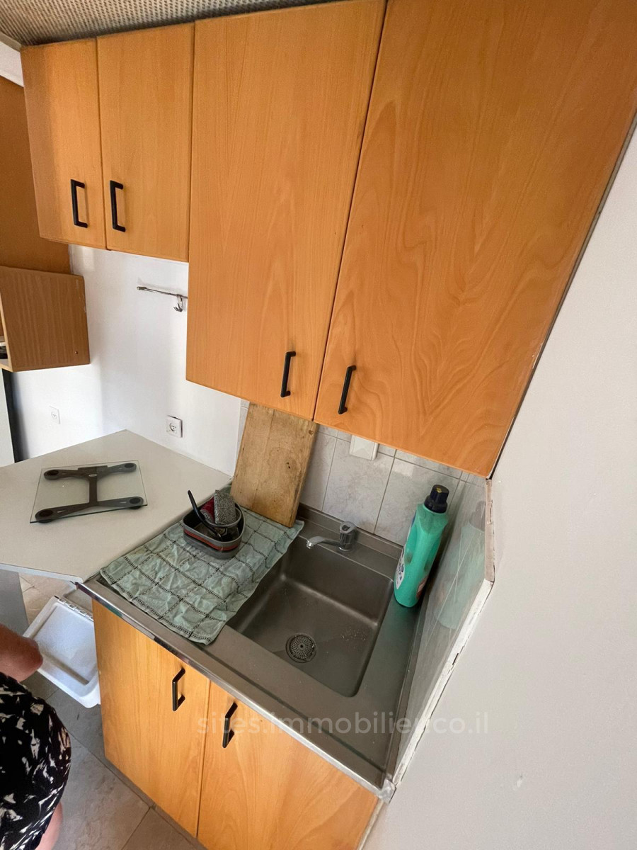 Apartamento 3 cômodos Tel Aviv Dizengof 457-IBL-1211