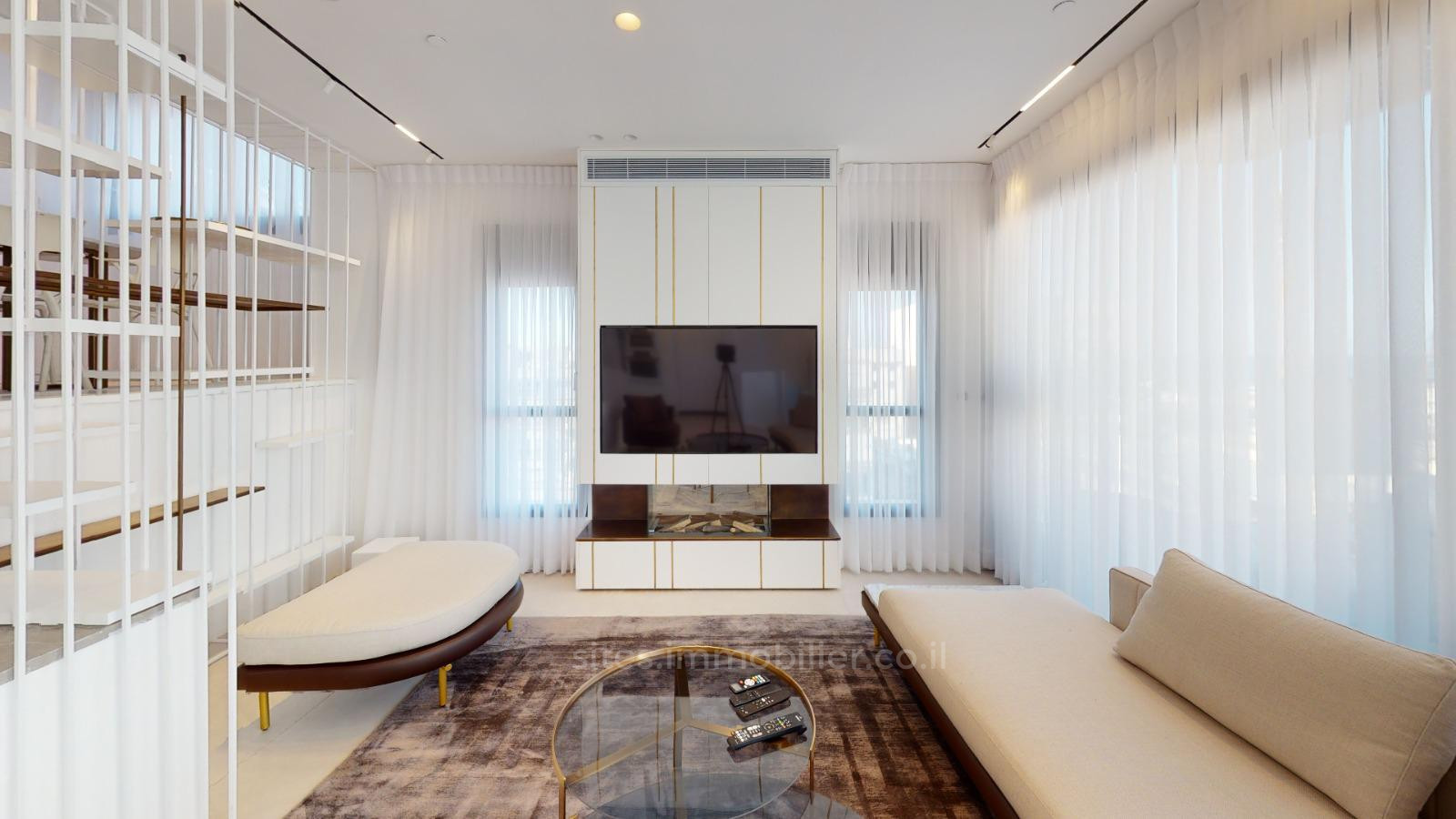 Cobertura 5 cômodos Tel Aviv Namal Tel Aviv 457-IBL-1213