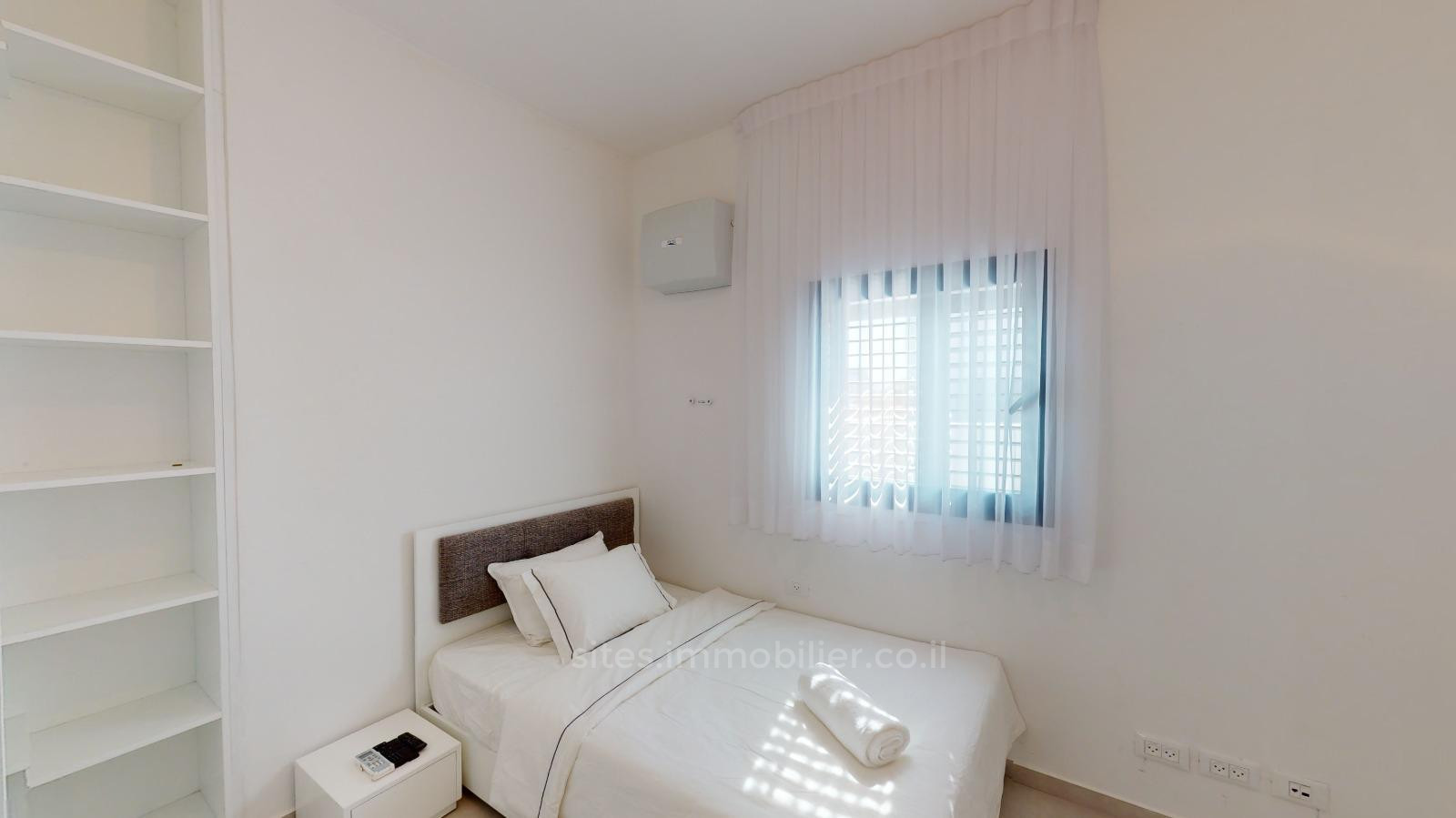 Cobertura 5 cômodos Tel Aviv Namal Tel Aviv 457-IBL-1213