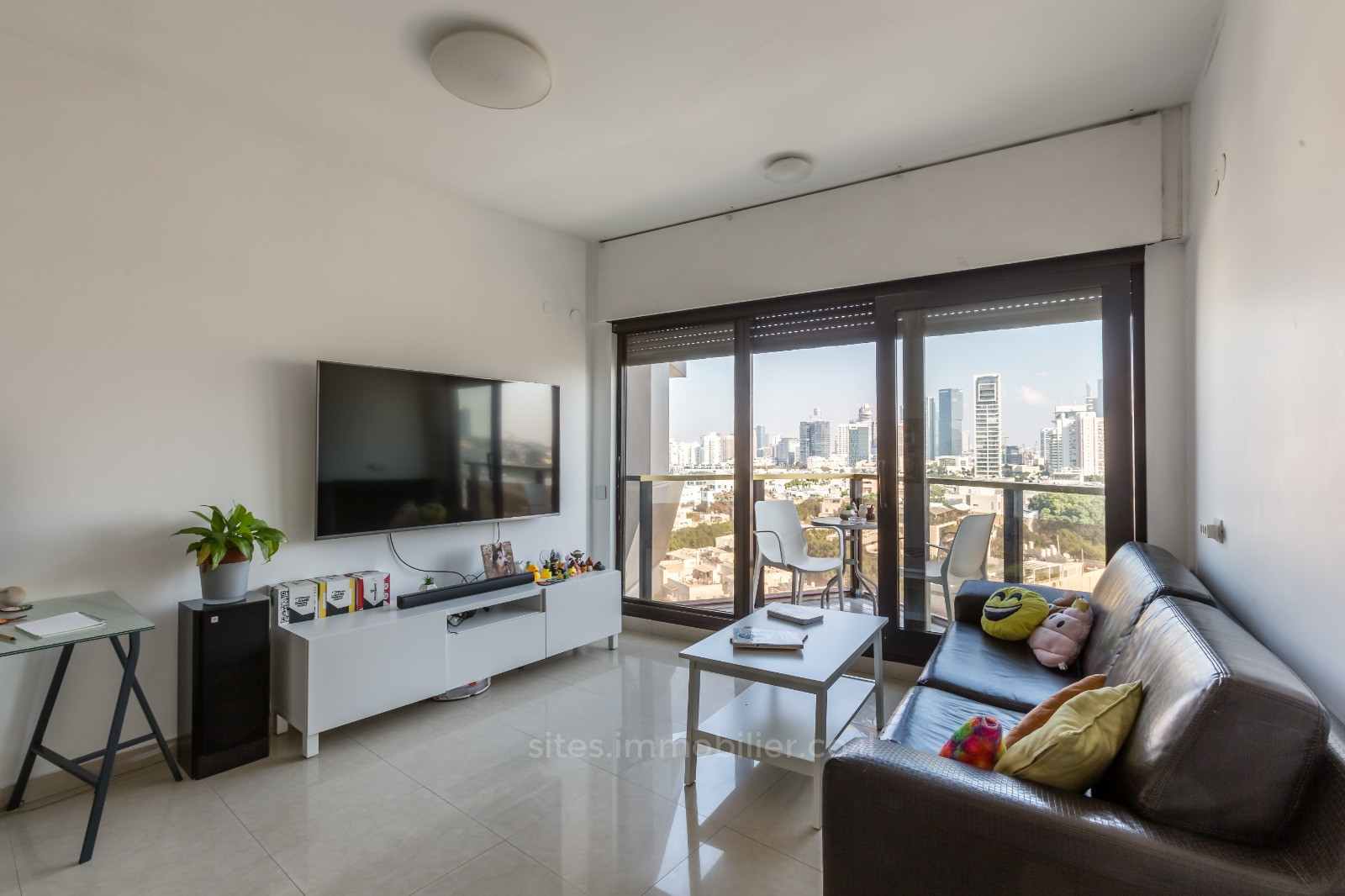 Apartamento 2 cômodos Tel Aviv Centro da cidade 457-IBL-1214