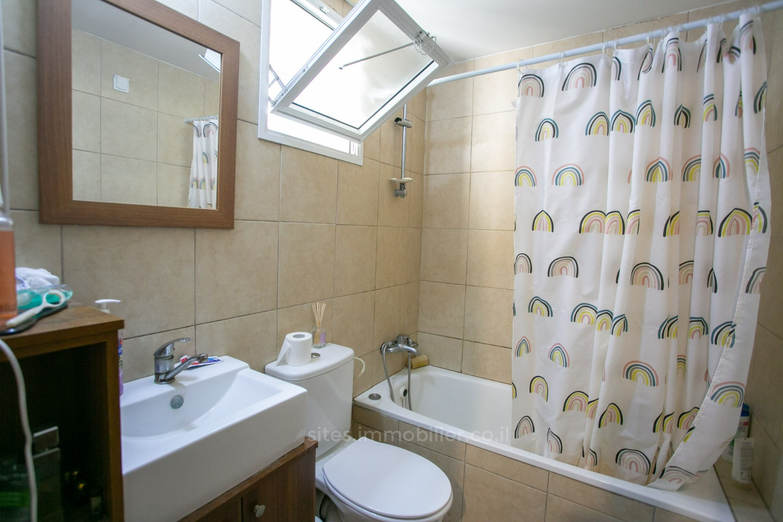 Apartamento 2 cômodos Tel Aviv Montifiory 457-IBL-1220