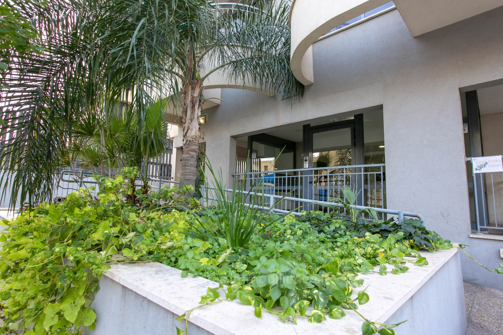 Apartamento 2 cômodos Tel Aviv Montifiory 457-IBL-1220