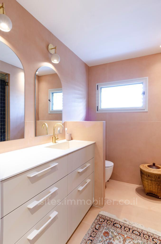 Apartamento 4 cômodos Tel Aviv Kikar Hamedina 457-IBL-1227