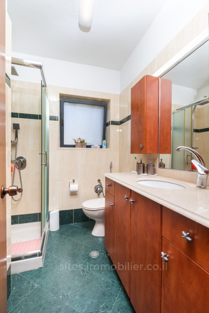 Casarão 3 cômodos Jerusalém Kiryat Yovel 457-IBL-1230