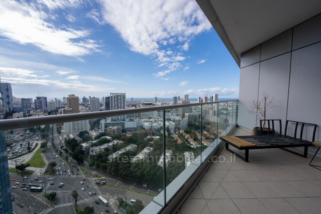 Apartamento 3 cômodos Tel Aviv Centro da cidade 457-IBL-1243