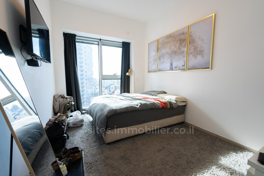 Apartamento 3 cômodos Tel Aviv Centro da cidade 457-IBL-1243