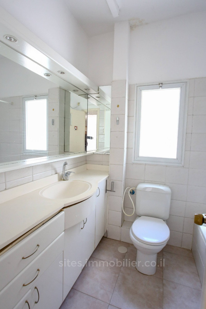 Duplex-Cobertura 5 cômodos Tel Aviv Bavli 457-IBL-1244