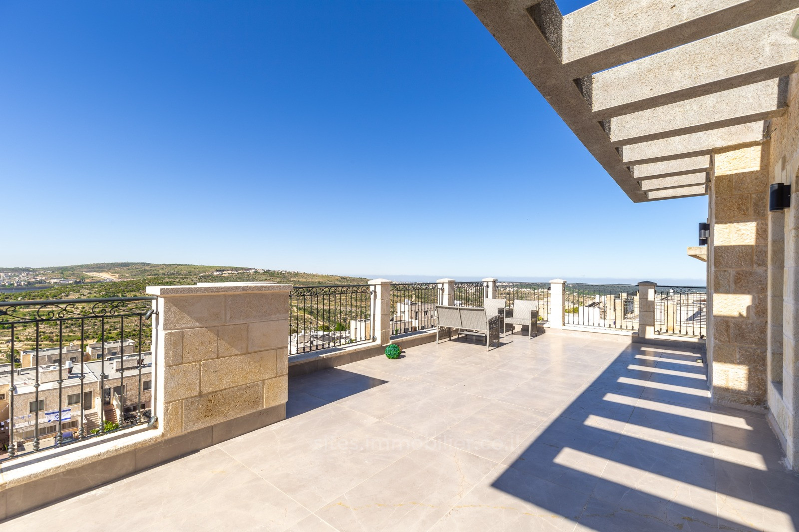 Casarão 10 cômodos Jerusalém Jerusalém 457-IBL-1254