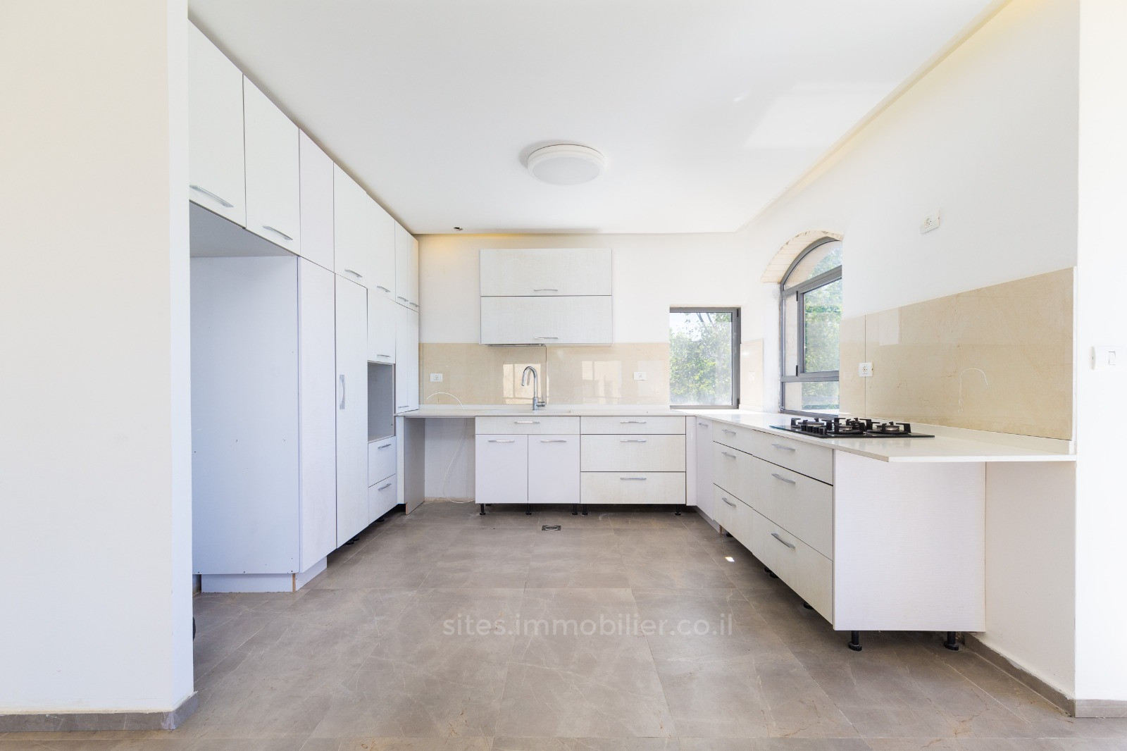 Casarão 10 cômodos Jerusalém Jerusalém 457-IBL-1254