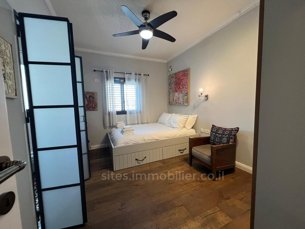 Apartamento 3 cômodos Tel Aviv Centro da cidade 457-IBL-1257