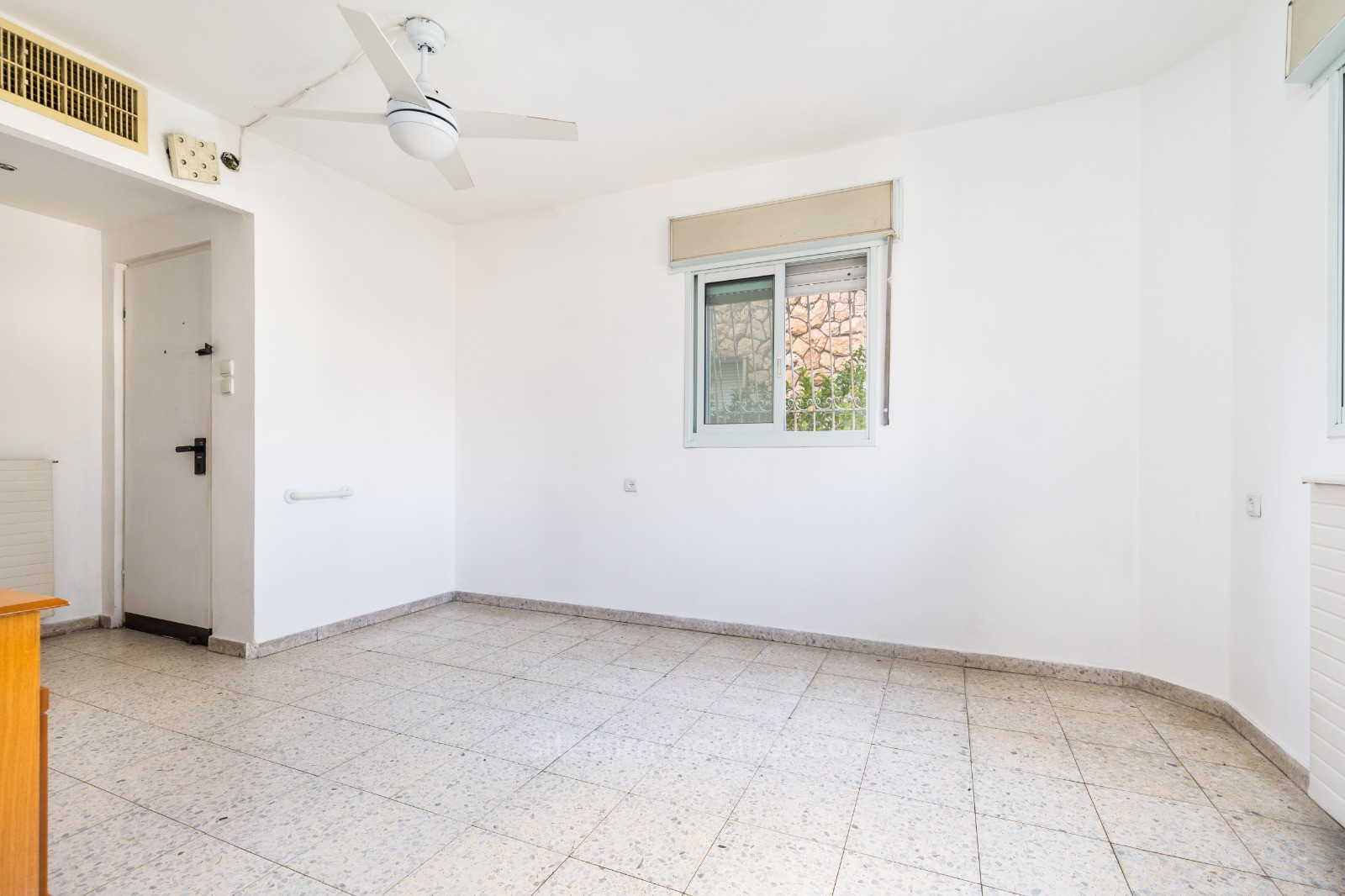 Casa de campo 8 cômodos Jerusalém Katamon 457-IBL-1261