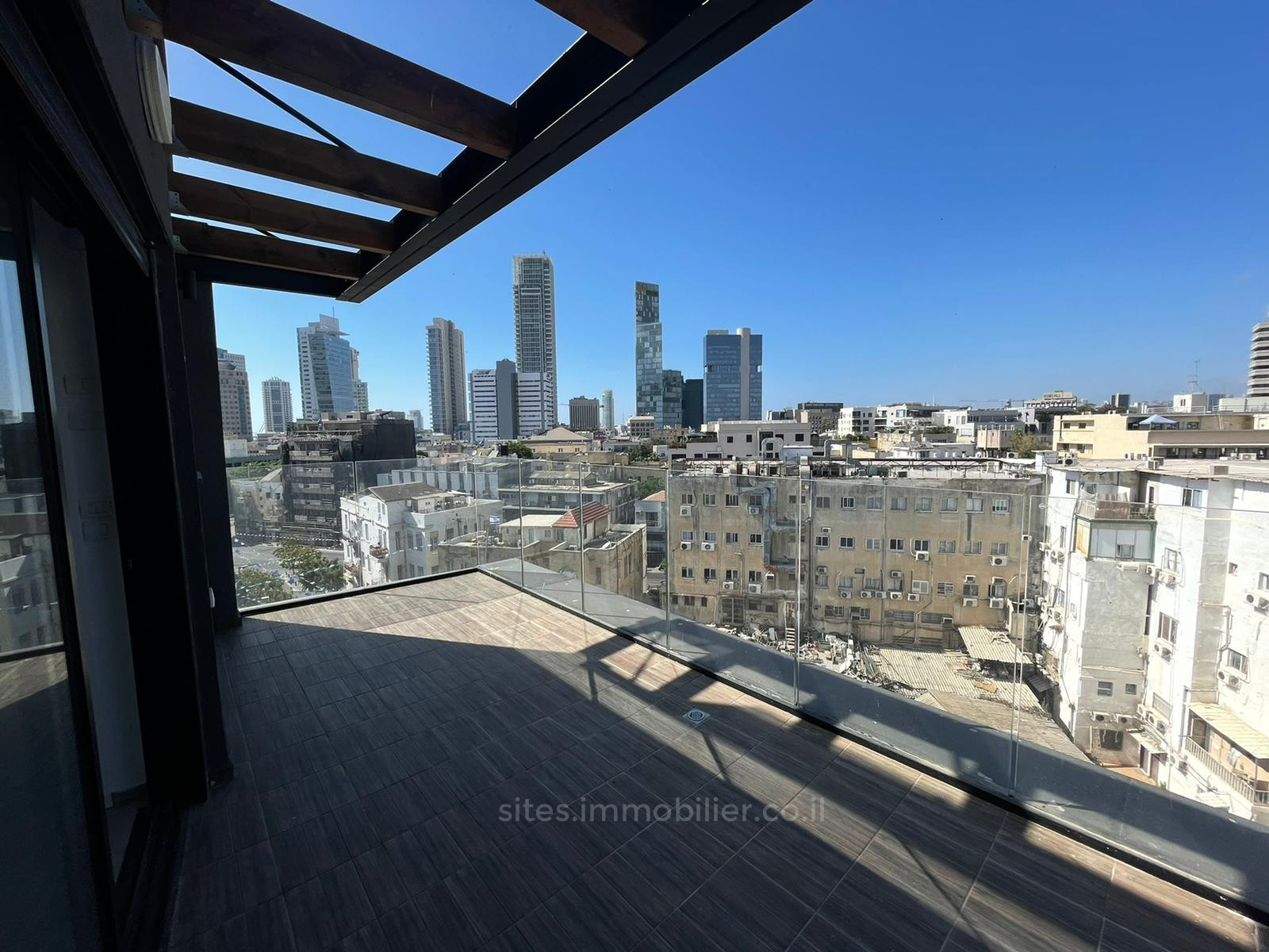 Duplex 3 cômodos Tel Aviv Florentine 457-IBL-1266