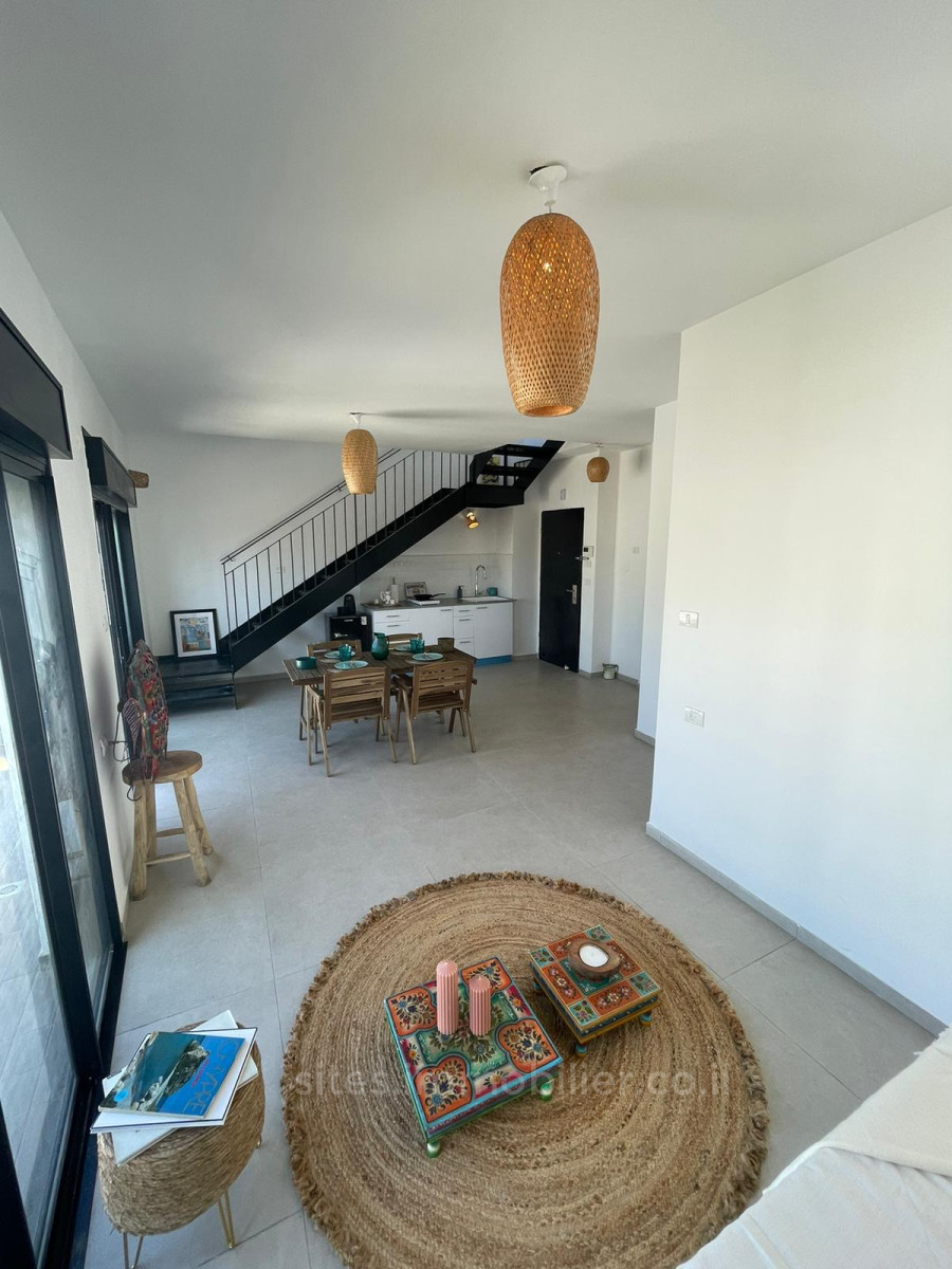 Duplex 3 cômodos Tel Aviv Florentine 457-IBL-1266