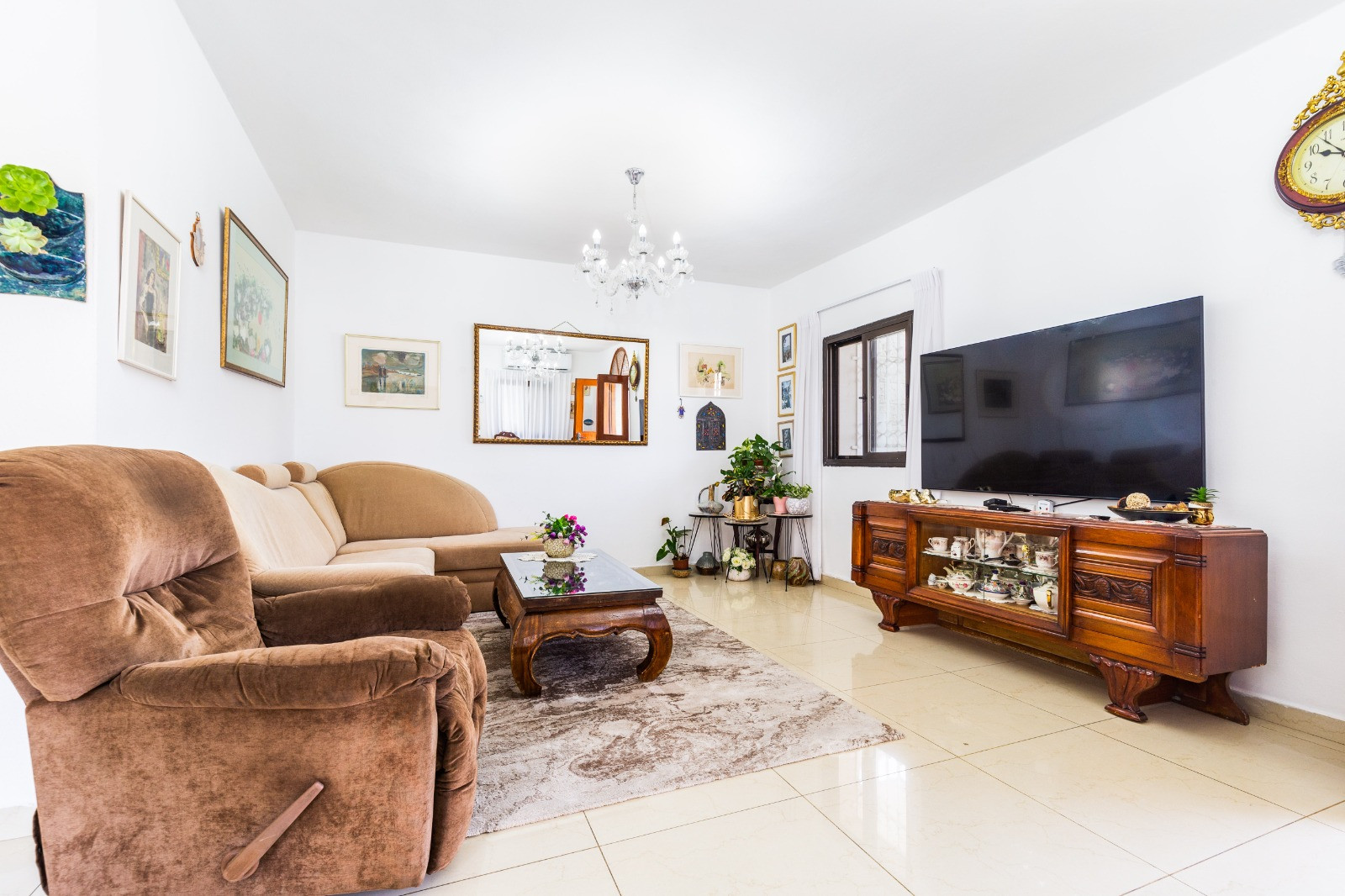 Apartamento garden 4 cômodos Jerusalém Katamon 457-IBL-1268