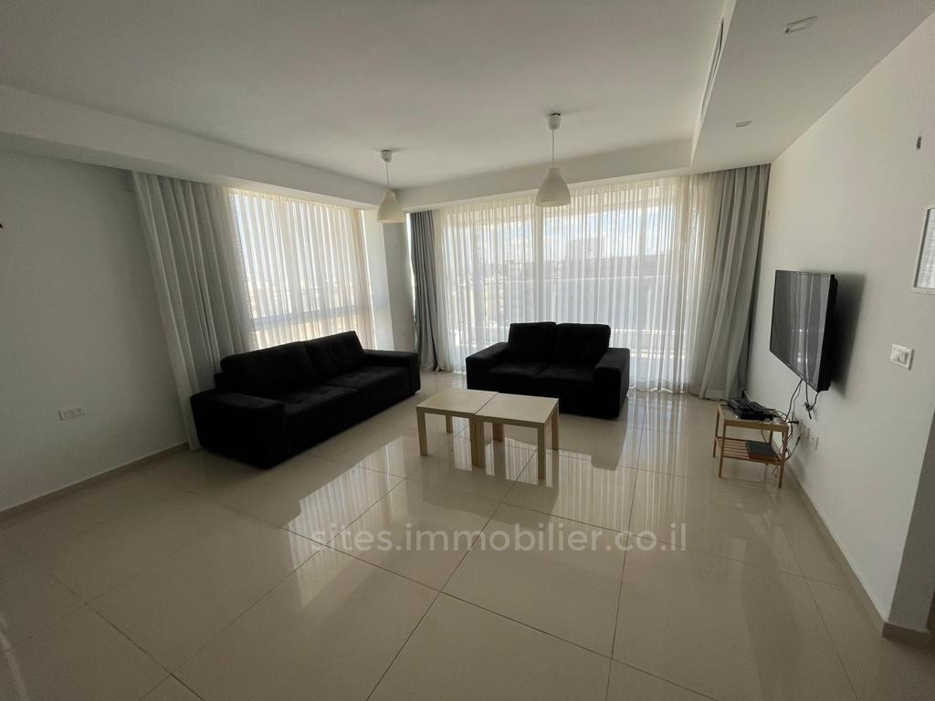 Apartamento 5 cômodos Netanya Kikar 457-IBL-1282