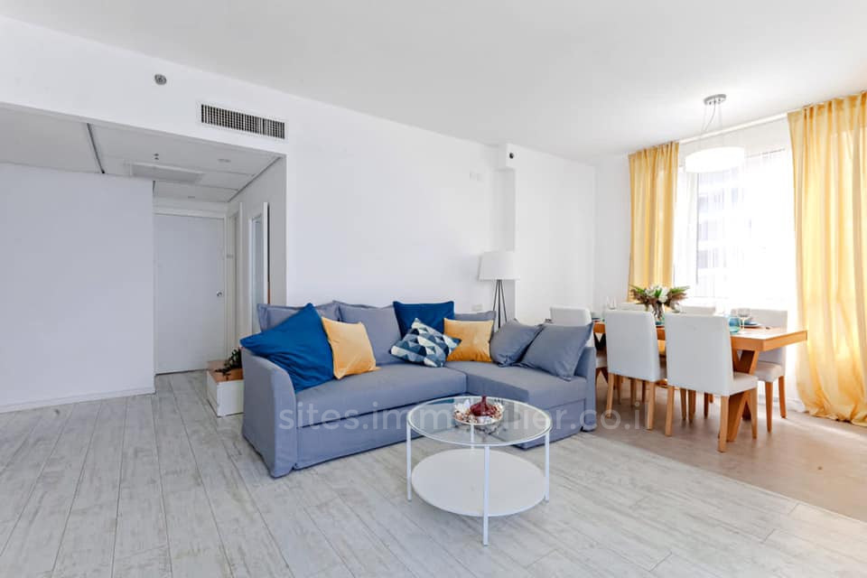 Apartamento 3 cômodos Tel Aviv Primeira linha de mar 457-IBL-1292
