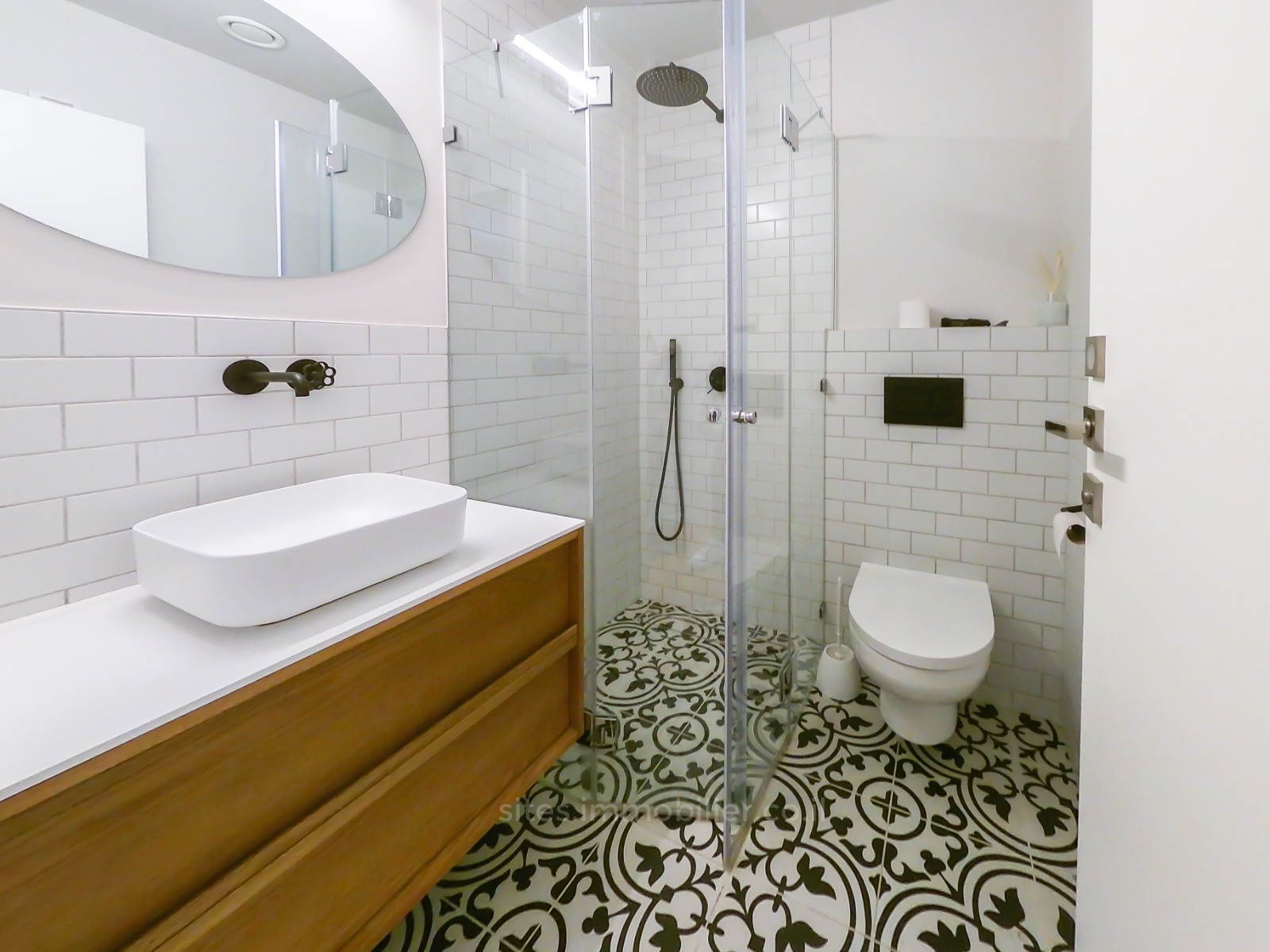 Apartamento 4 cômodos Tel Aviv Centro da cidade 457-IBL-1296