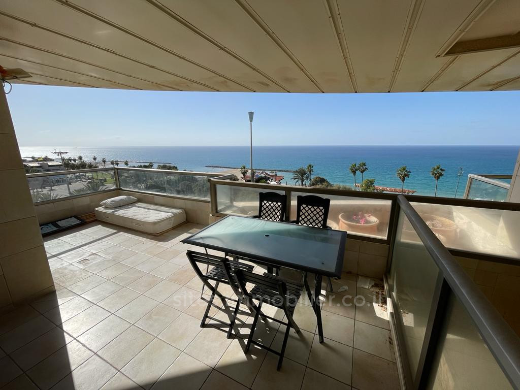 Apartamento 4 cômodos Netanya Kikar 457-IBL-1300