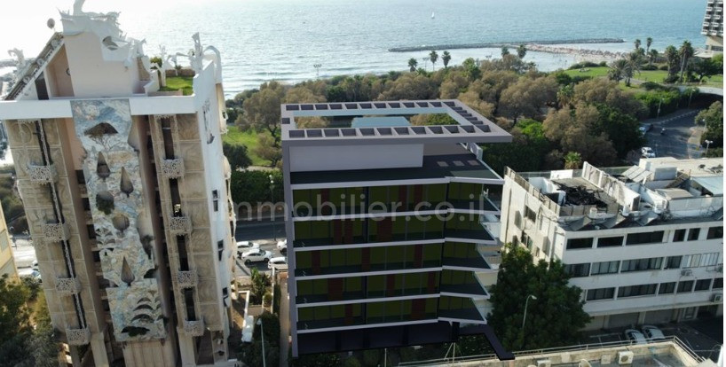 Apartamento 3 cômodos Tel Aviv Primeira linha de mar 457-IBL-1302