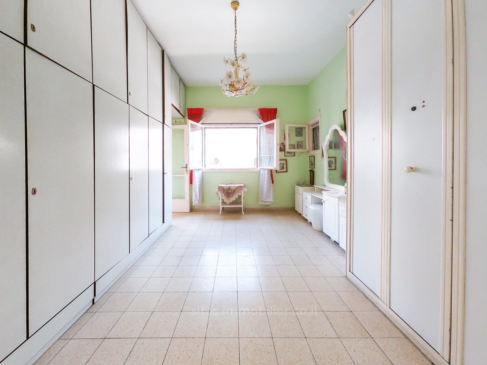 Apartamento 3 cômodos Tel Aviv Primeira linha de mar 457-IBL-1302