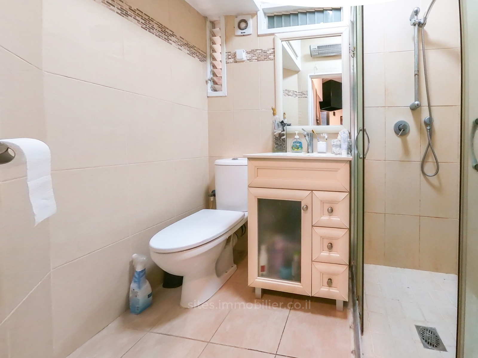 Apartamento 3.5 cômodos Tel Aviv Namal Tel Aviv 457-IBL-1307