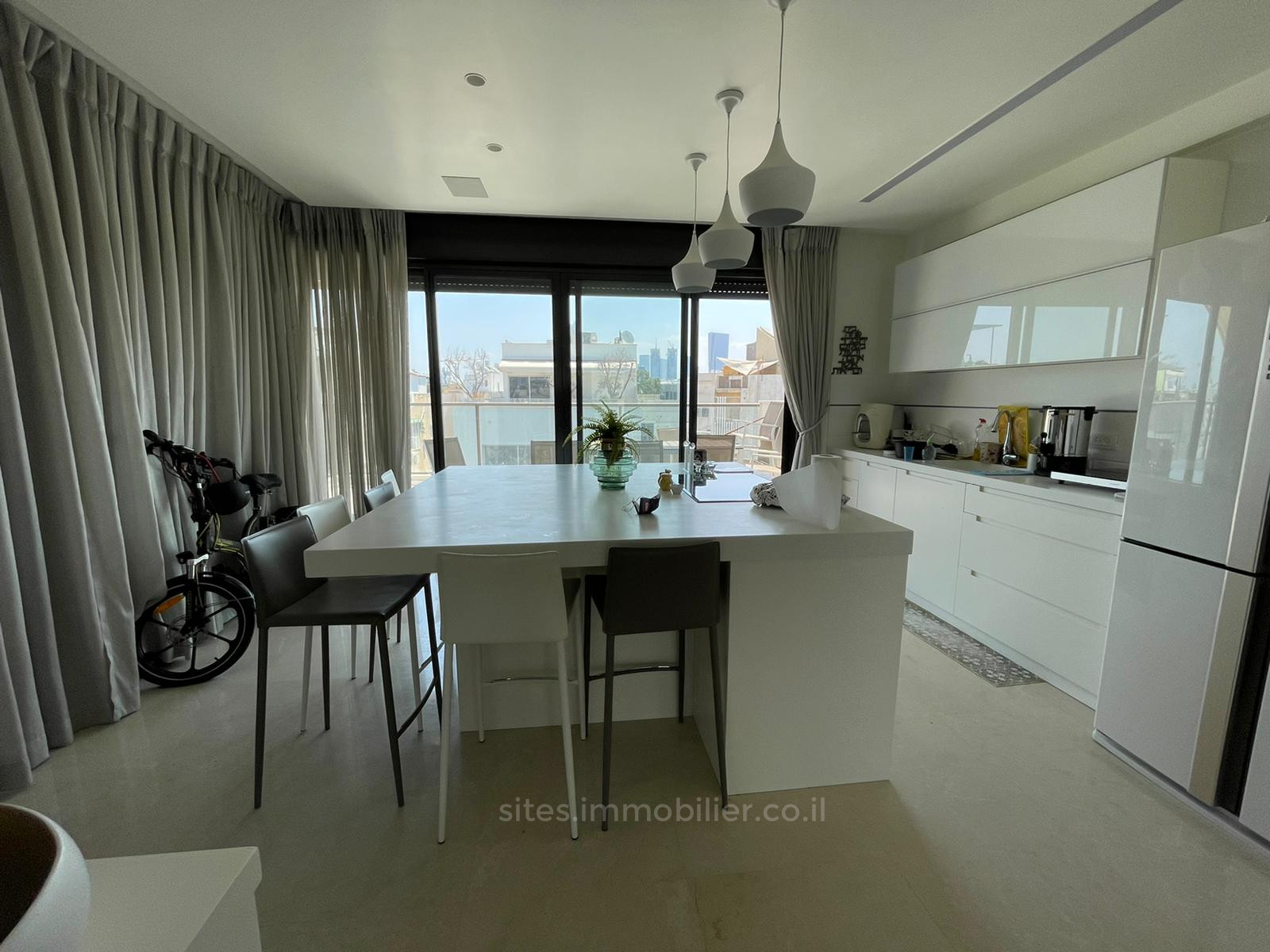Duplex-Cobertura 4 cômodos Tel Aviv Centro da cidade 457-IBL-1308