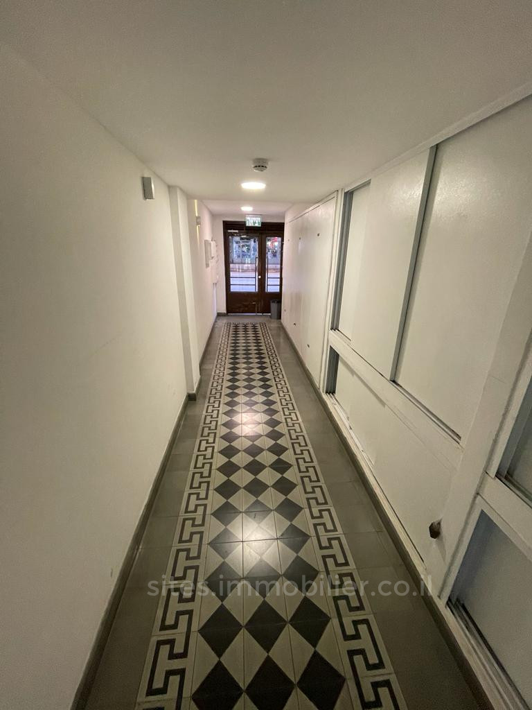 Apartamento 2 cômodos Tel Aviv Rothshild 457-IBL-1311