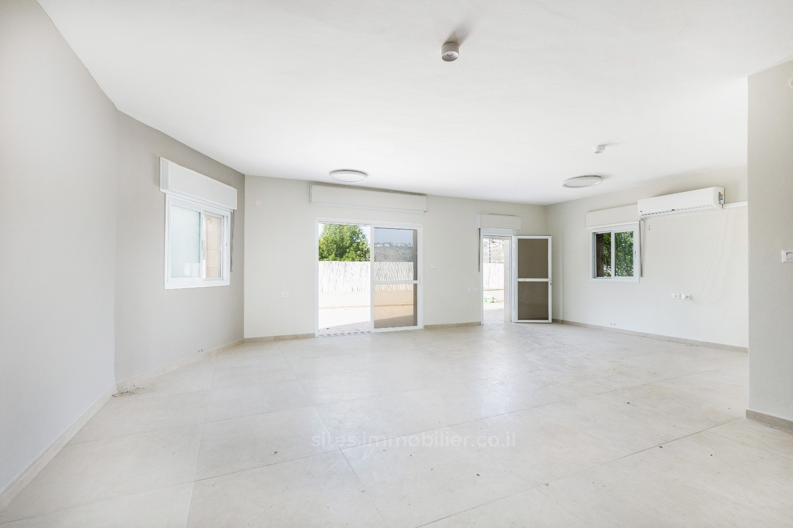 Casa de campo 7 cômodos Jerusalém Har Nof 457-IBL-1313