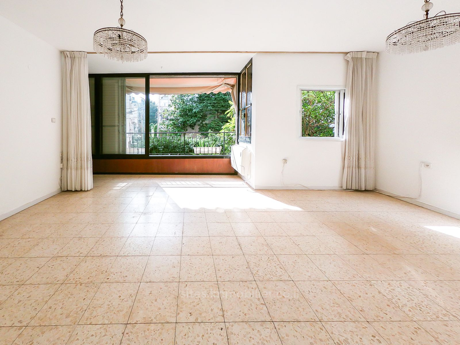 Apartamento 3 cômodos Tel Aviv Hatsafon hayachan 457-IBL-1316