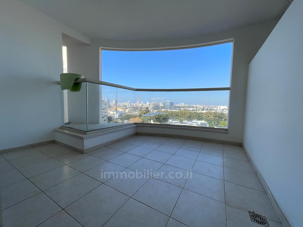 Apartamento 4 cômodos Netanya Kiriat Hasharon 457-IBL-1320