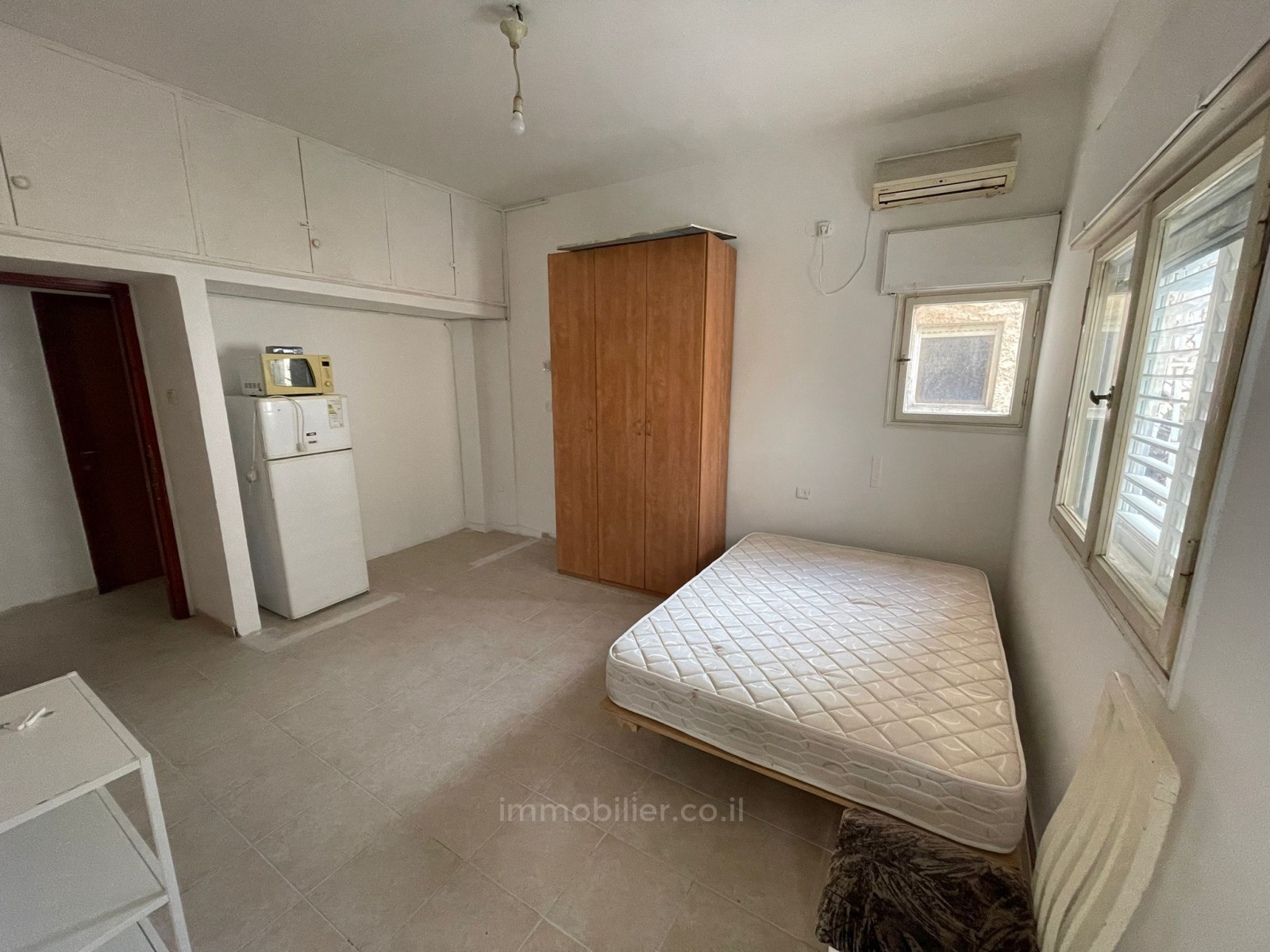 Apartamento 3 cômodos Netanya Centro da cidade 457-IBL-1325