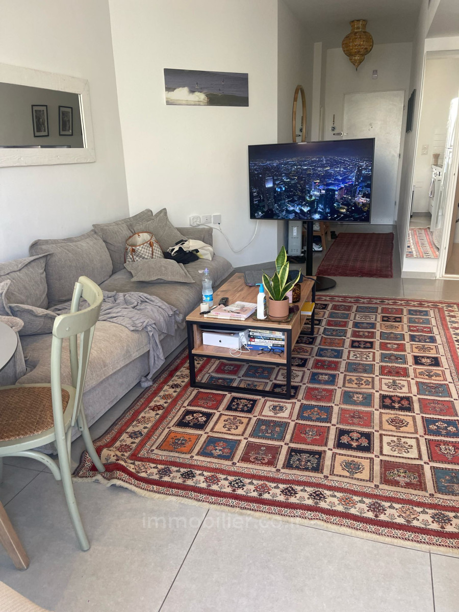 Apartamento 3 cômodos Tel Aviv Kerem Hatemanim 457-IBL-1327