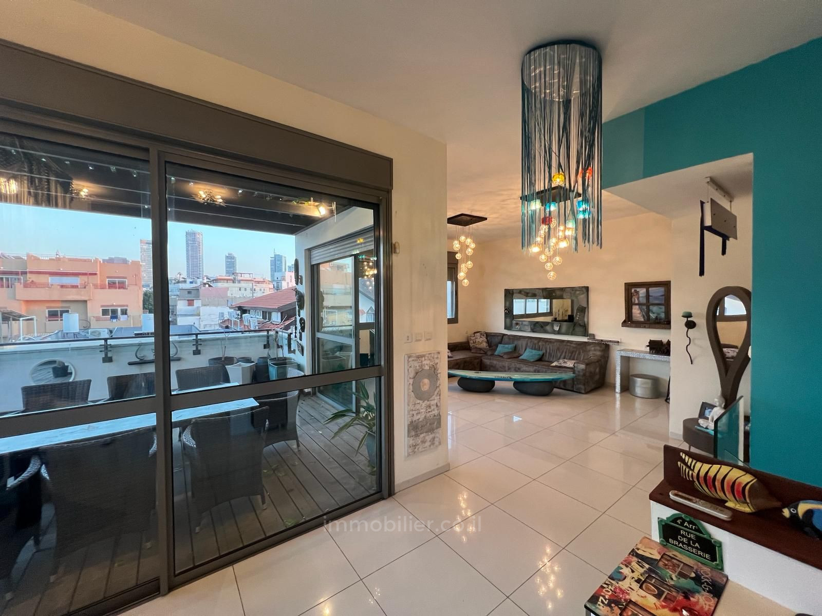 Duplex-Cobertura 5 cômodos Tel Aviv Kerem Hatemanim 457-IBL-1328