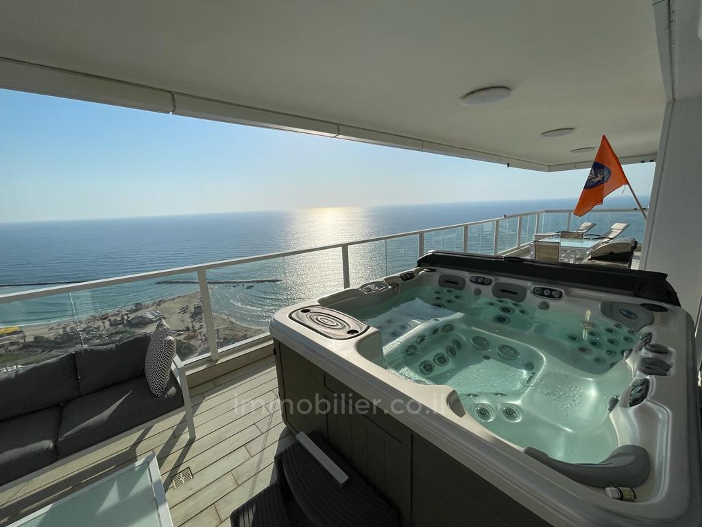 Apartamento 6 cômodos Netanya Kikar 457-IBL-1332