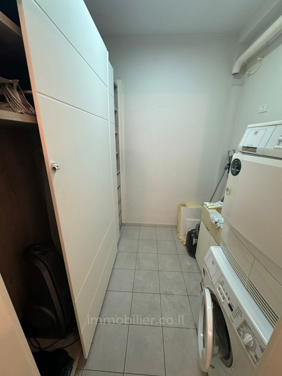 Apartamento 3.5 cômodos Tel Aviv Park Tzameret 457-IBL-1345