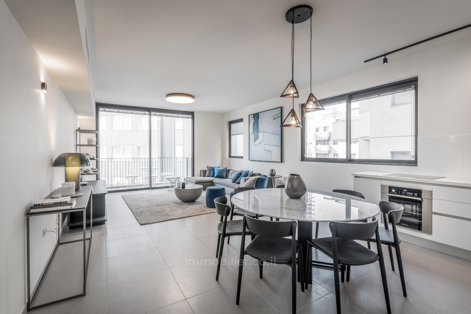 Apartamento 3 cômodos Tel Aviv Centro da cidade 457-IBL-1348