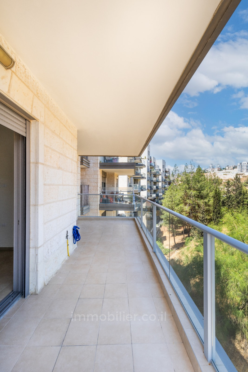 Apartamento 4 cômodos Jerusalém Arnona 457-IBL-1353