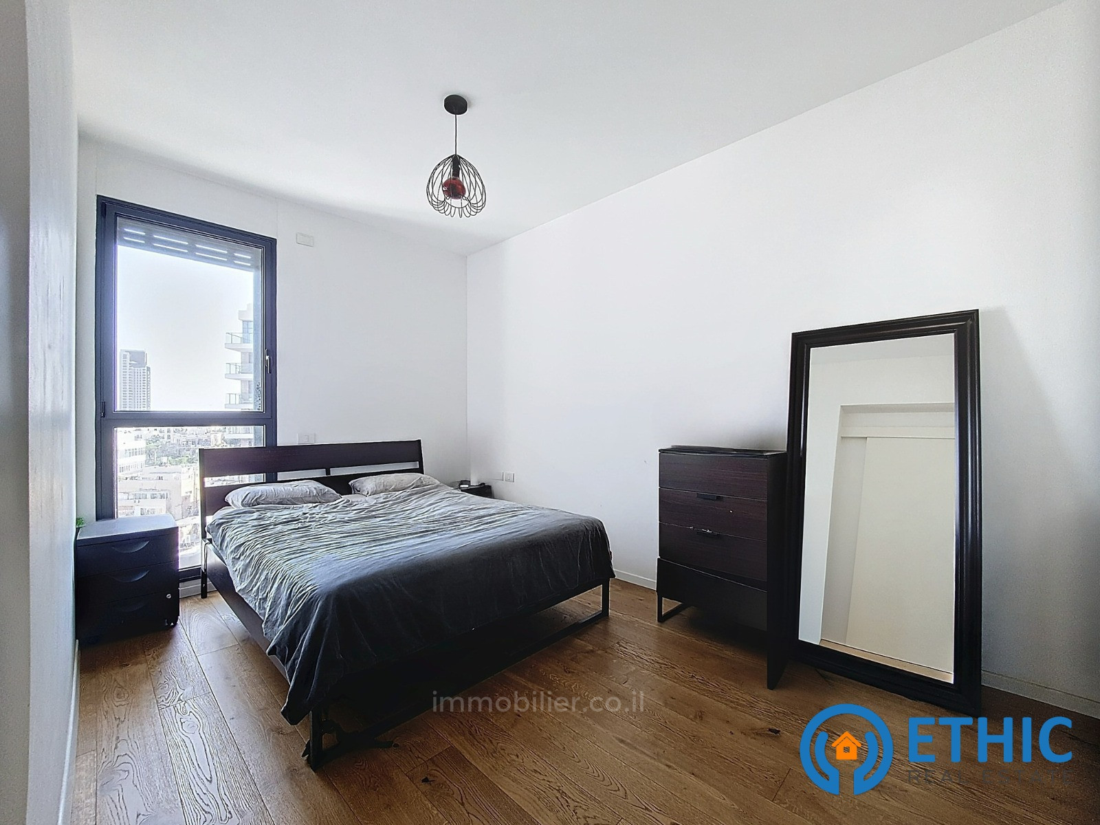Apartamento 3 cômodos Tel Aviv Centro da cidade 457-IBL-1369