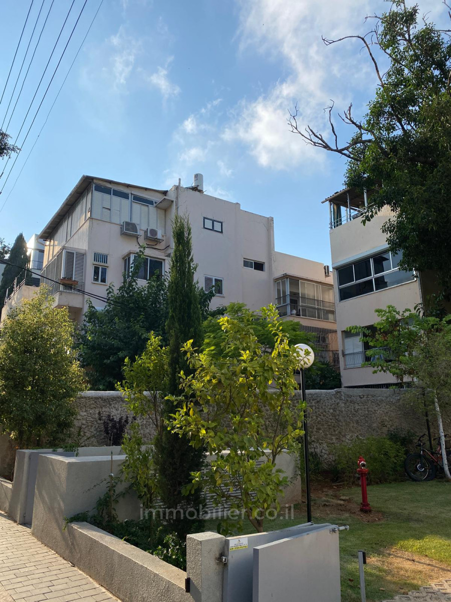 Apartamento 4 cômodos Tel Aviv Rothshild 457-IBL-1381