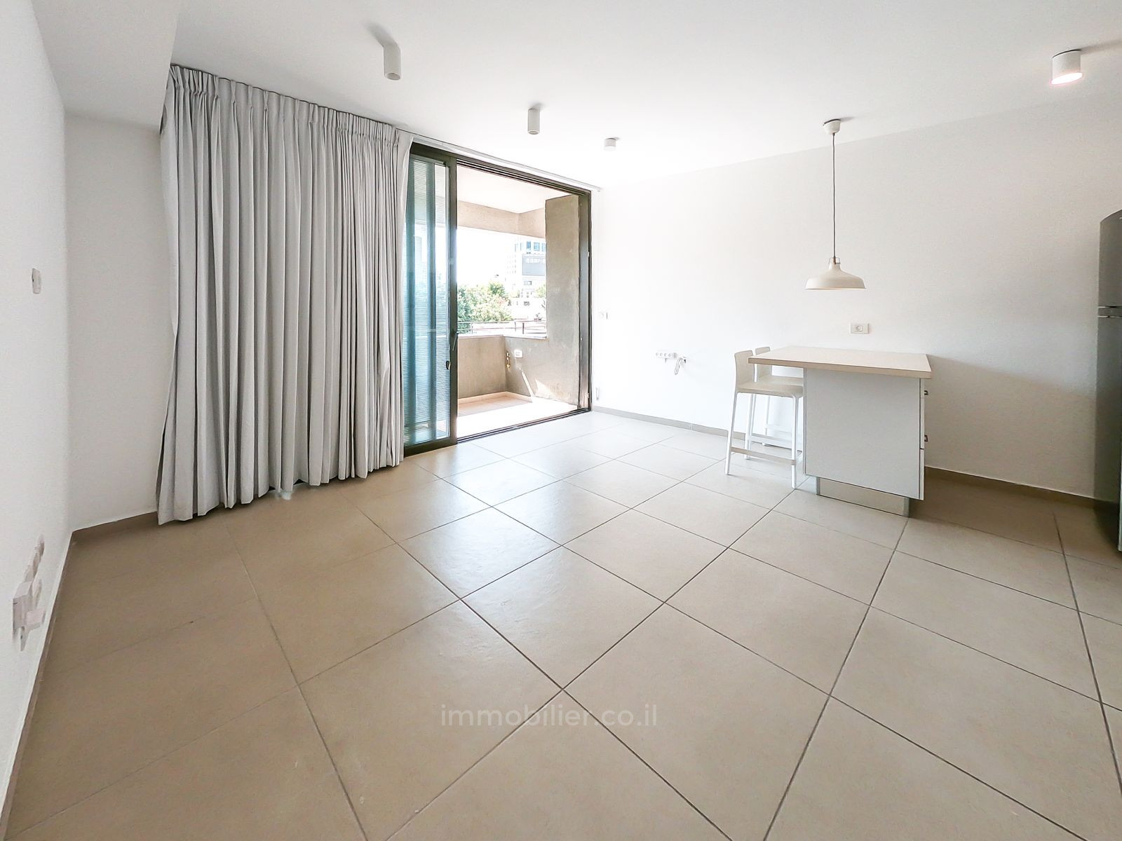Apartamento 2 cômodos Tel Aviv Ben-Yehuda 457-IBL-1396